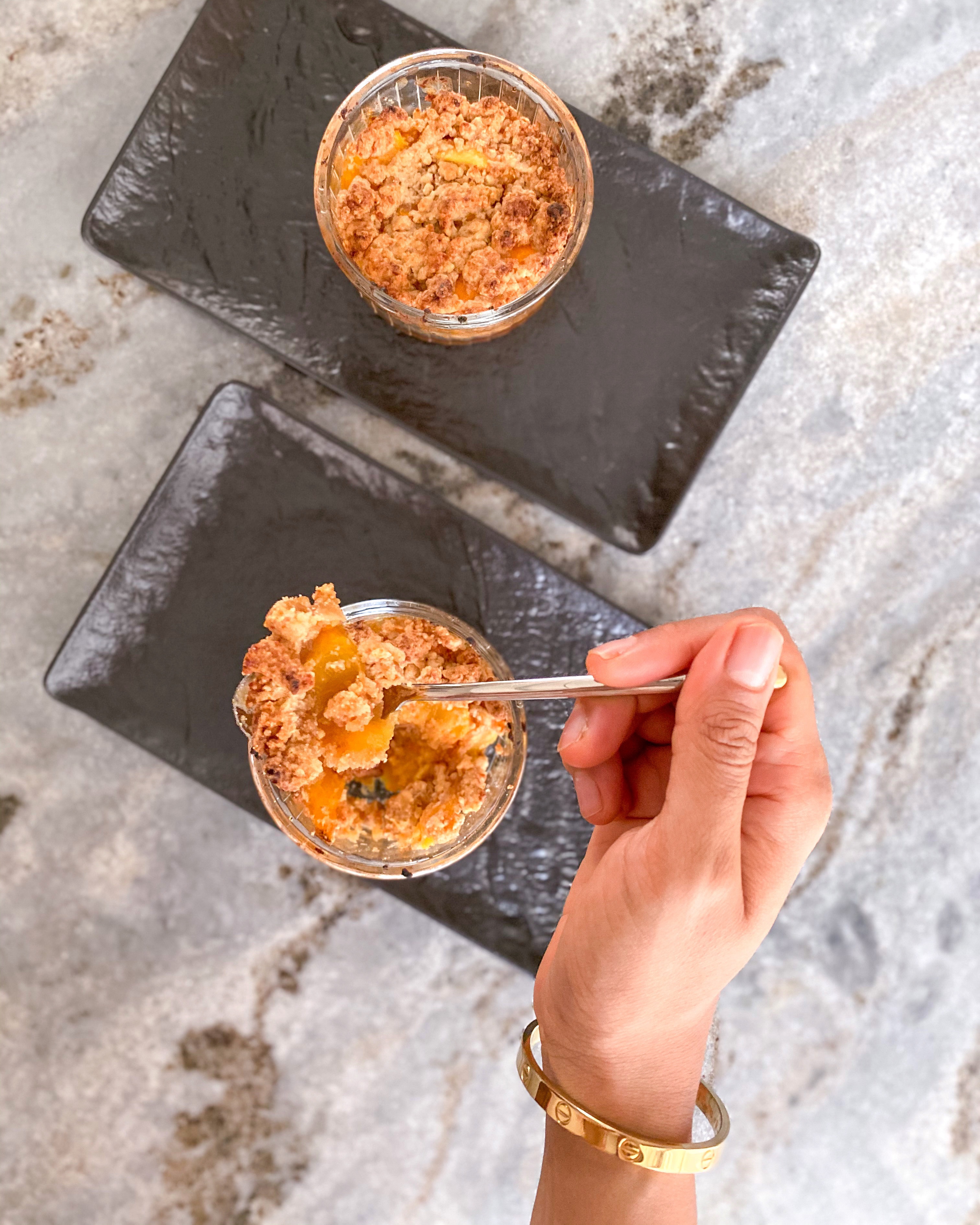 How To Bake Crumbles With Your Favourite Fruits