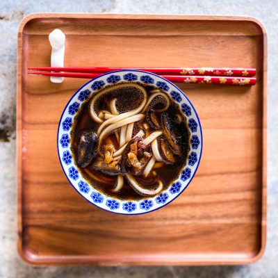 vegan udon noodle soup