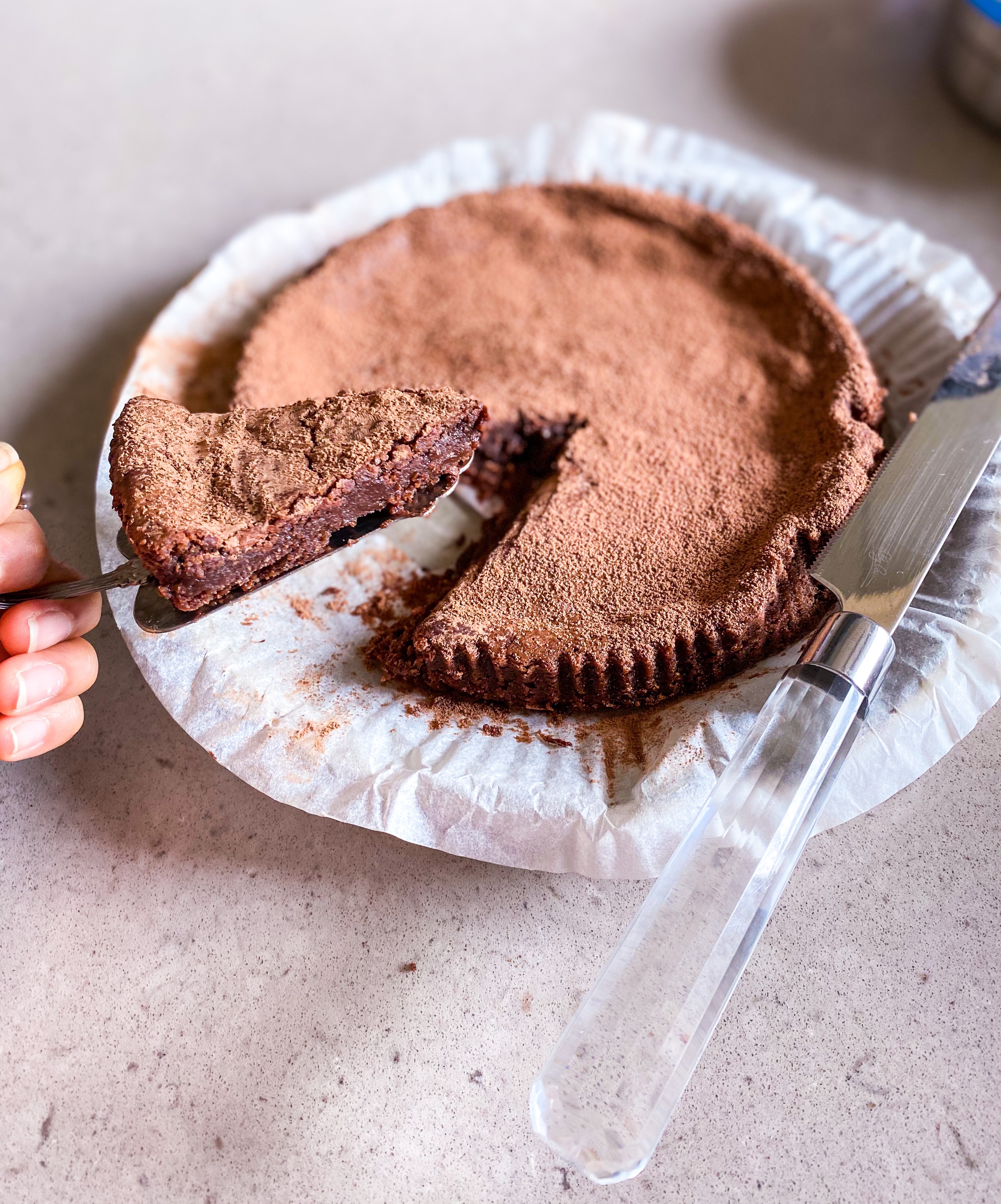 Gooey Swedish Chocolate Cake: Kladdkaka