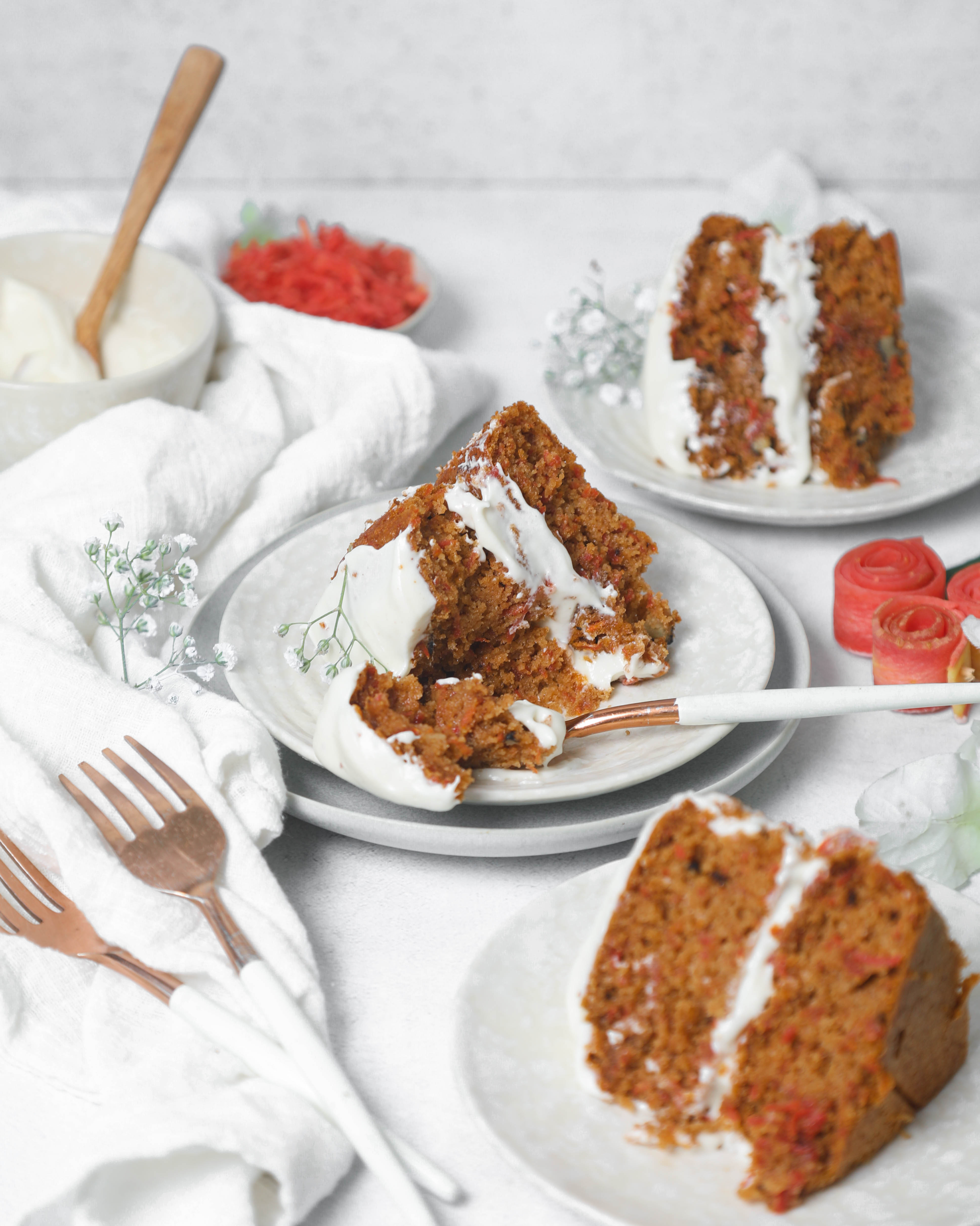 Paleo Recipes: Healthy Carrot Cake