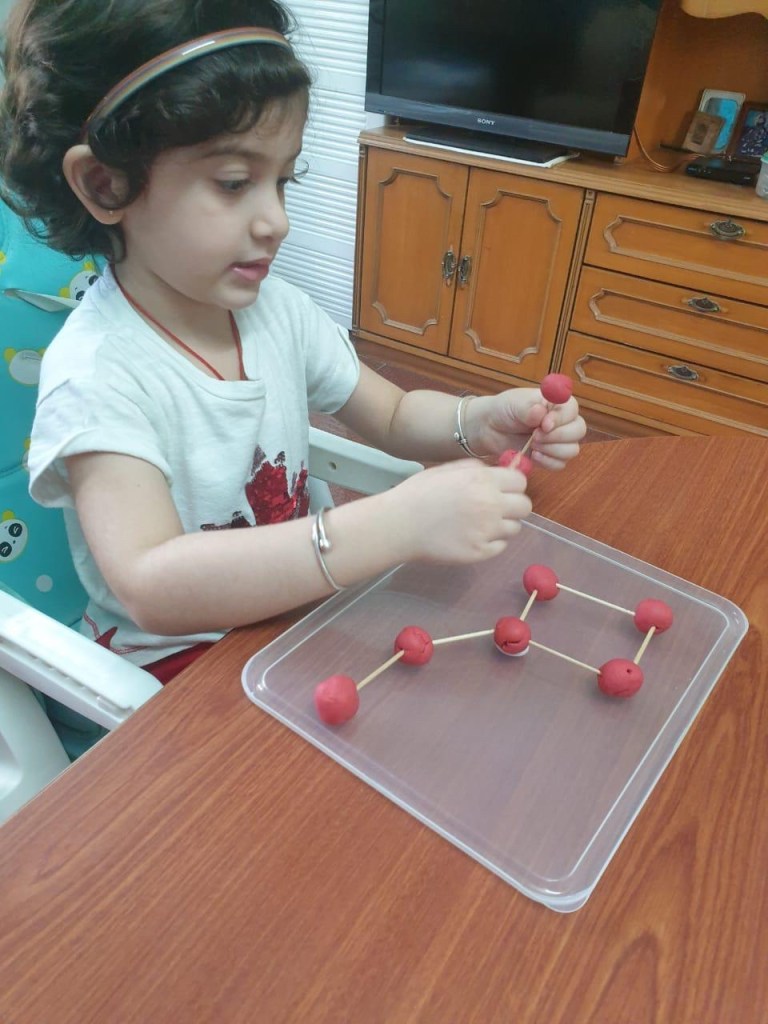 play learning play dough