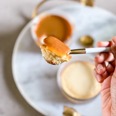 baby eggless cheesecakes