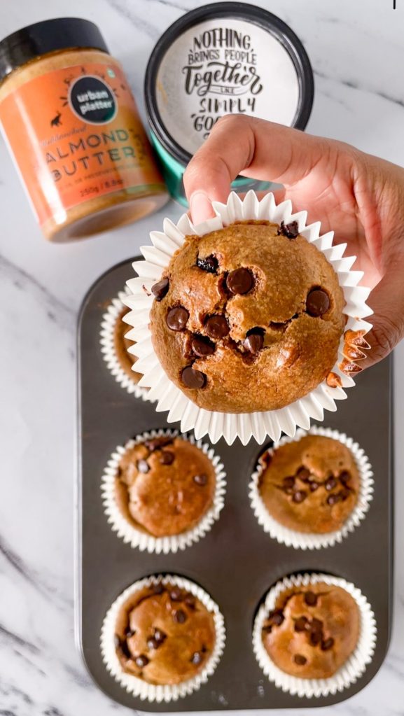 blender oat banana muffins