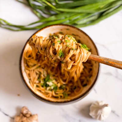 ginger scallion chilli oil noodles