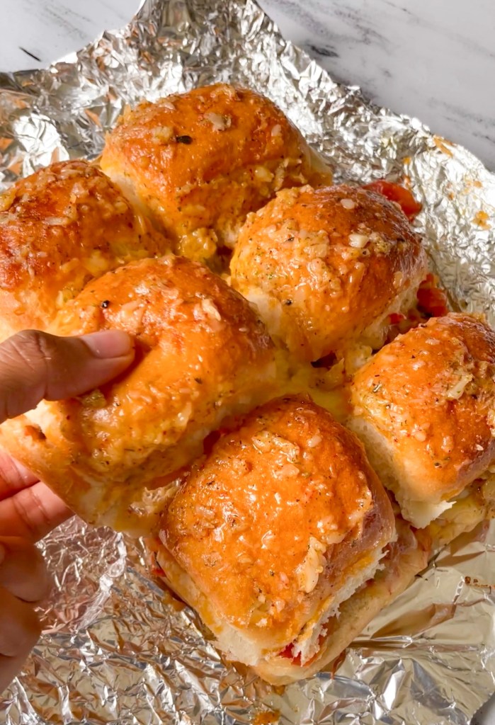 pull-apart pizza sliders