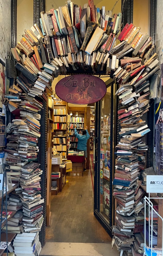 curated travel guide lyon