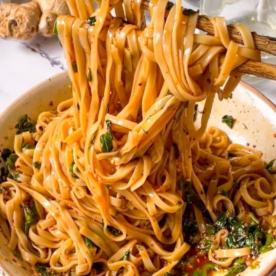 basil scallion oil noodles