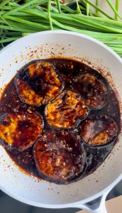 garlic aubergine steaks