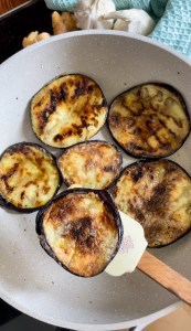 garlic aubergine steaks