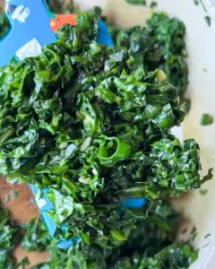 healthy creamy spinach dip