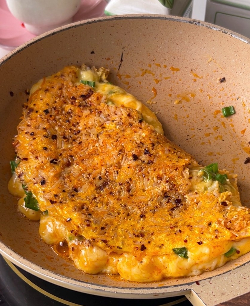 crispy rice omelette